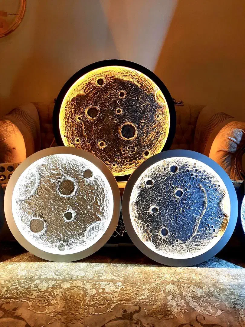 تابلو ماه برجسته|تابلو، نقاشی، عکس|تهران, پاسداران|دیوار