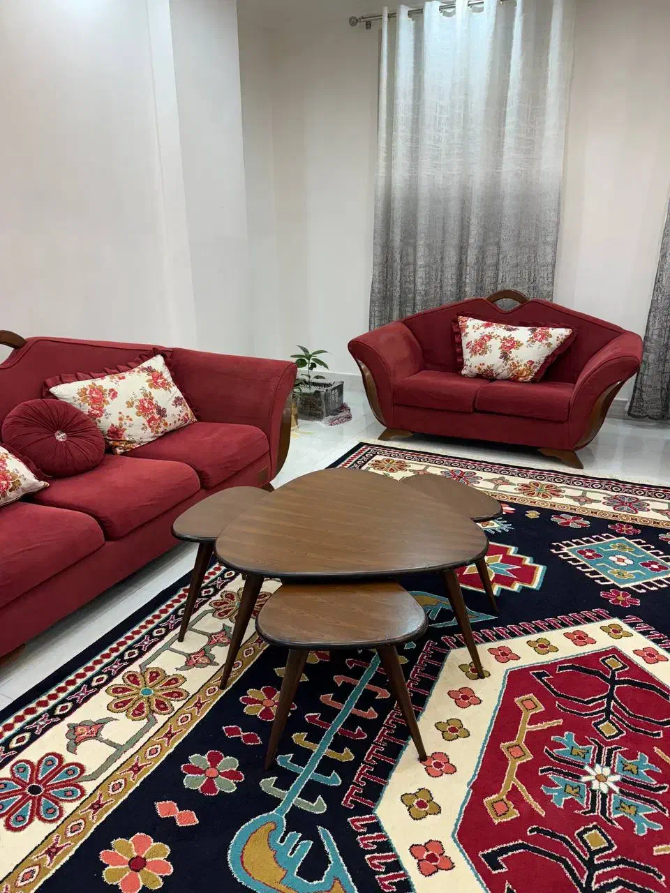 مبلمان 7نفره،جلو مبلی و 3میز عسلی|مبلمان خانگی و میز عسلی|چابهار, |دیوار