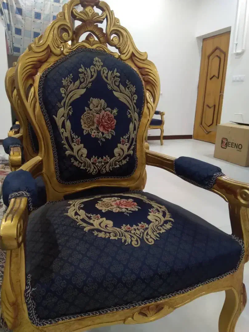 مبلمان سلطنتی ۹نفره دسته دار تمیز|مبلمان خانگی و میز عسلی|یزد, |دیوار