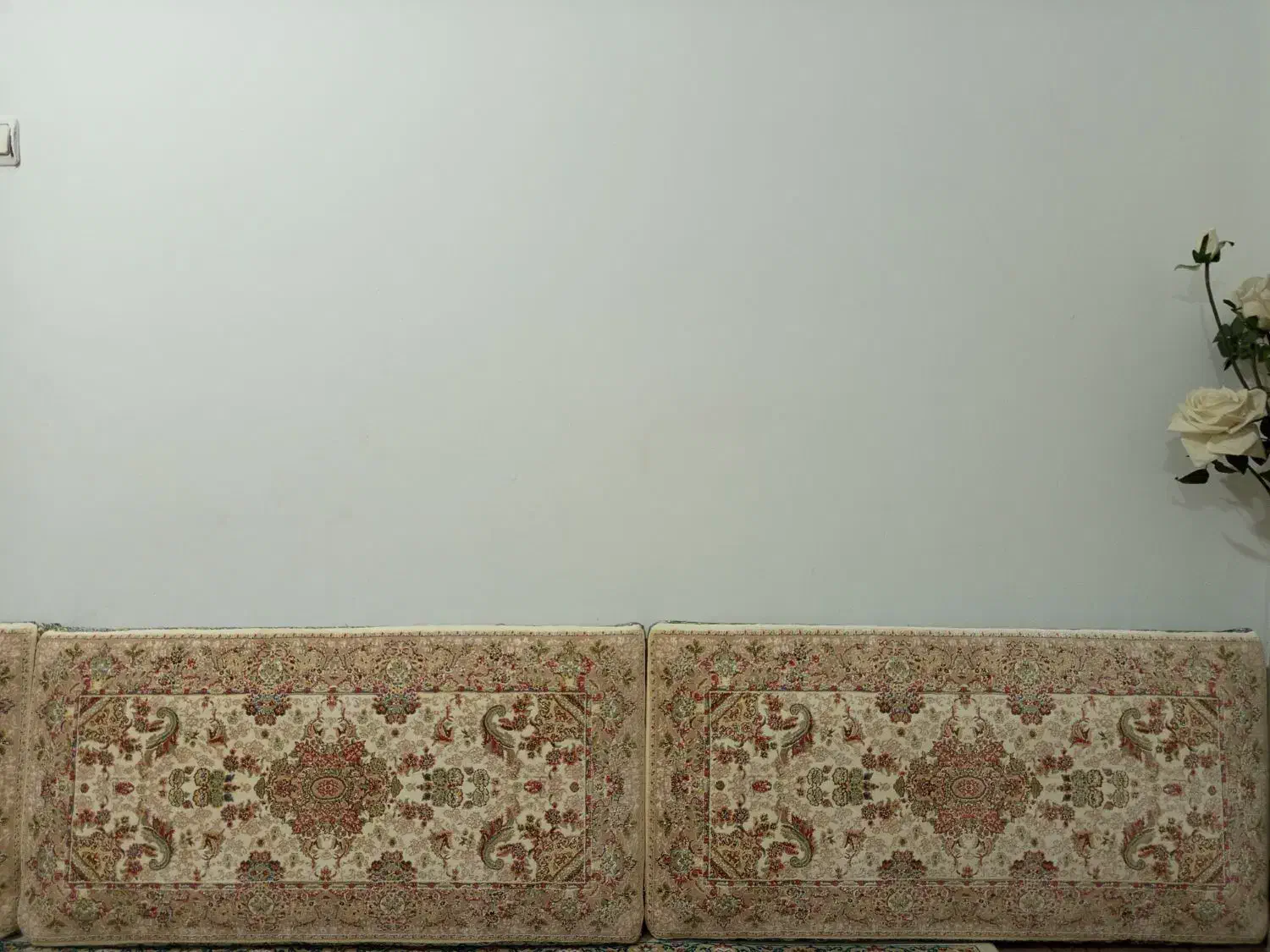 پشتی نو طرح زیبا|پشتی|همدان, |دیوار