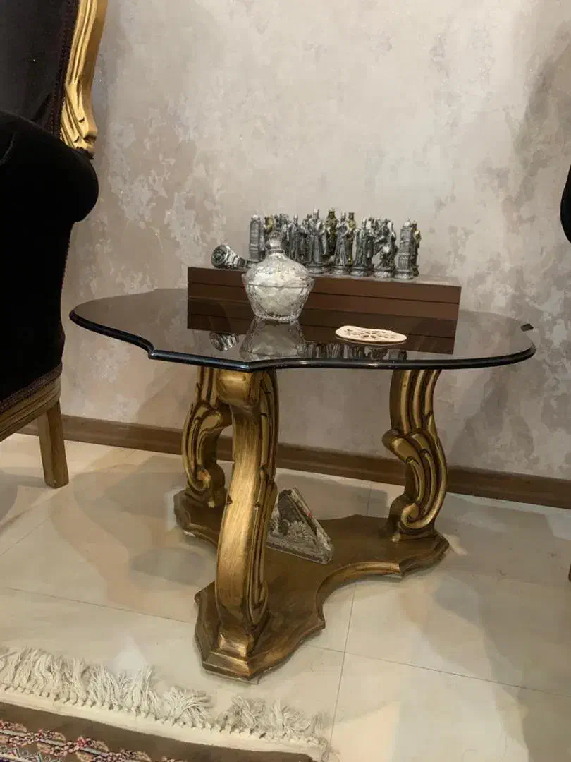 مبلمان سلطنتی شیک|مبلمان خانگی و میز عسلی|مشهد, چهارچشمه|دیوار