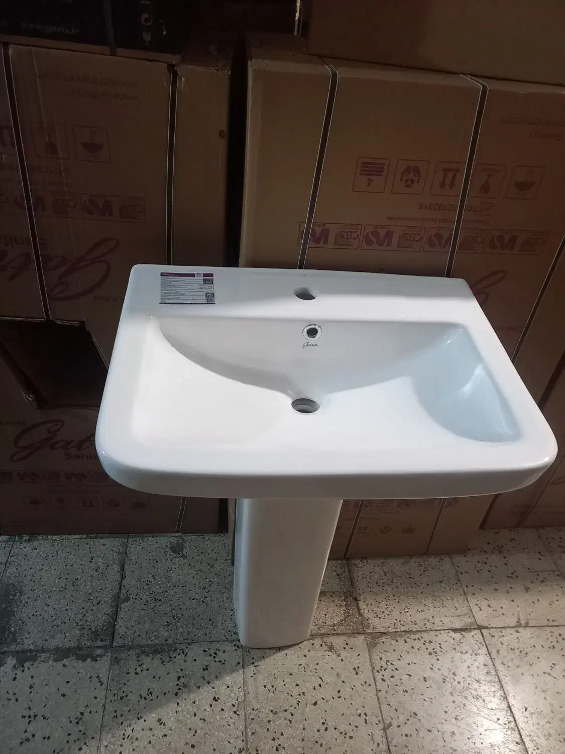 روشویی گاتریا|لوازم سرویس بهداشتی|تهران, علم و صنعت|دیوار