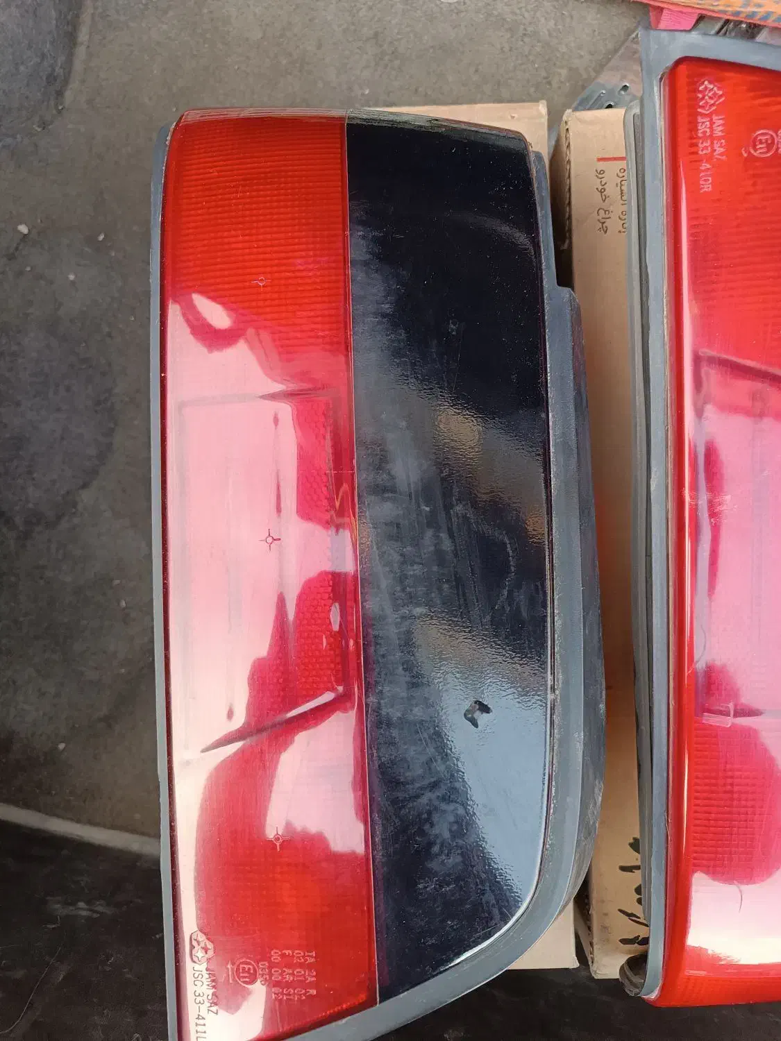 چراغ عقب پژو پارس|قطعات یدکی و لوازم جانبی|بروجرد, |دیوار