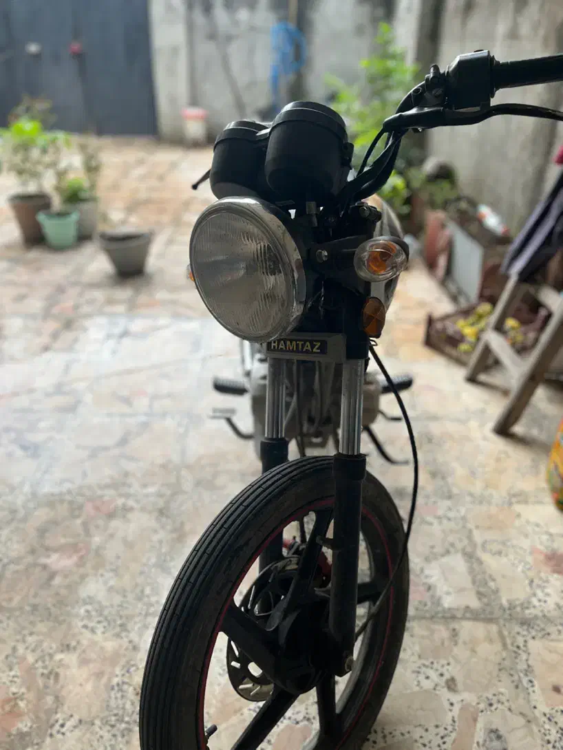 موتور همتاز ۲۰۰cc|موتورسیکلت|تالش, هشتپر|دیوار