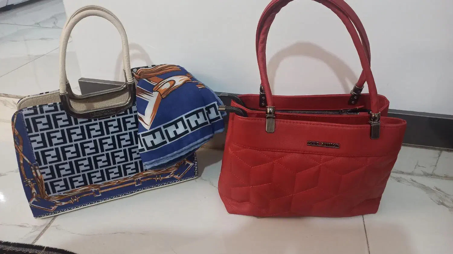 کیف و روسری|کیف، کفش، کمربند|همدان, |دیوار