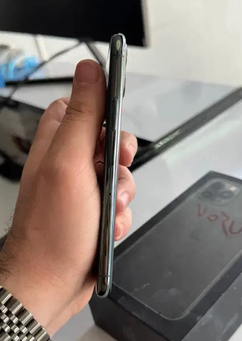 11pro 64 G|موبایل|گرگان, |دیوار