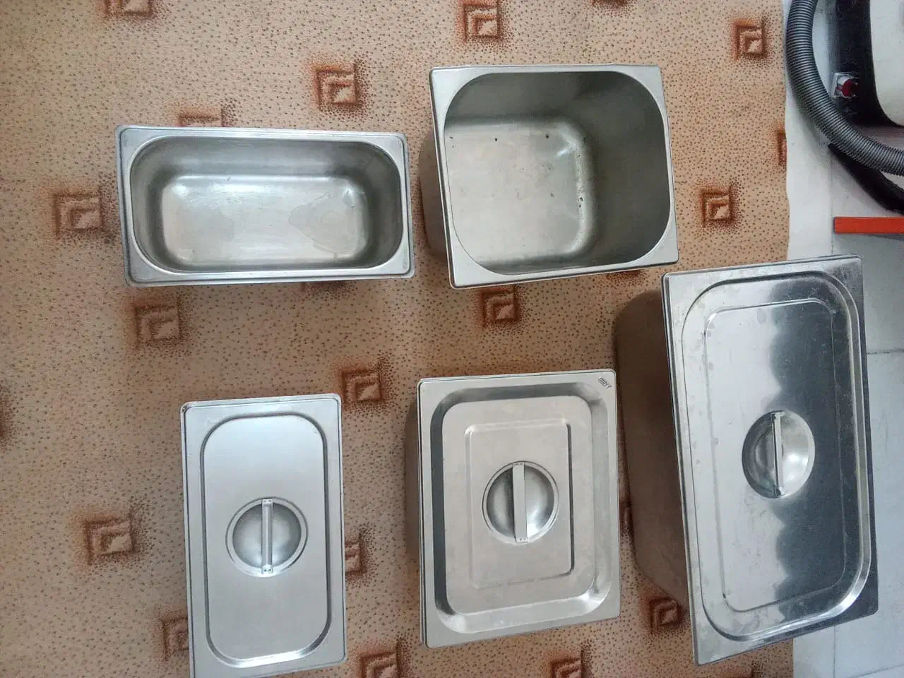 بنماری|ظروف پخت‌وپز|مسجد سلیمان, |دیوار