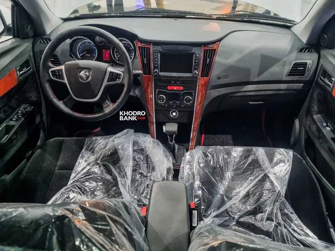 خودروی دنا پلاس صفر 1404|خودرو سواری و وانت|نجفآباد, امام خمینی|دیوار