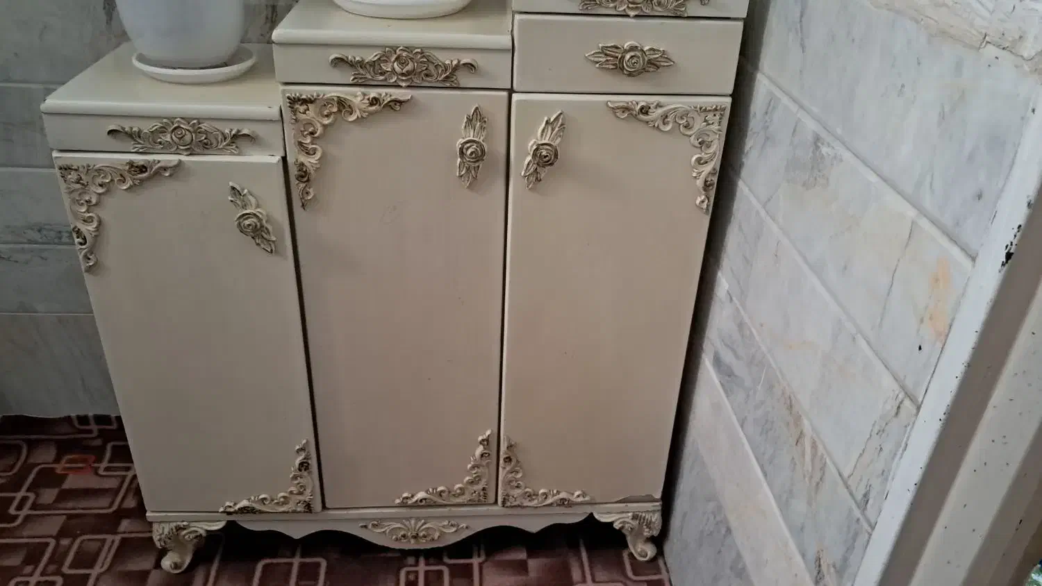 جاکفشی در حد نو|جاکفشی، کمد، دراور|قم, شهر قائم|دیوار