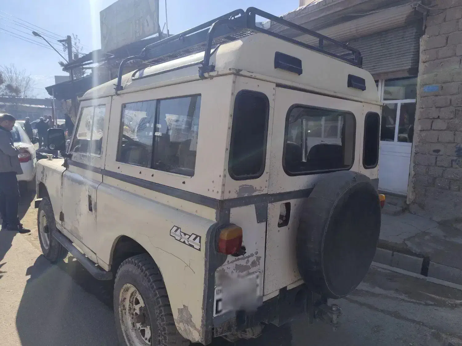 لندرور  ۶۴|خودرو کلاسیک|ارومیه, |دیوار