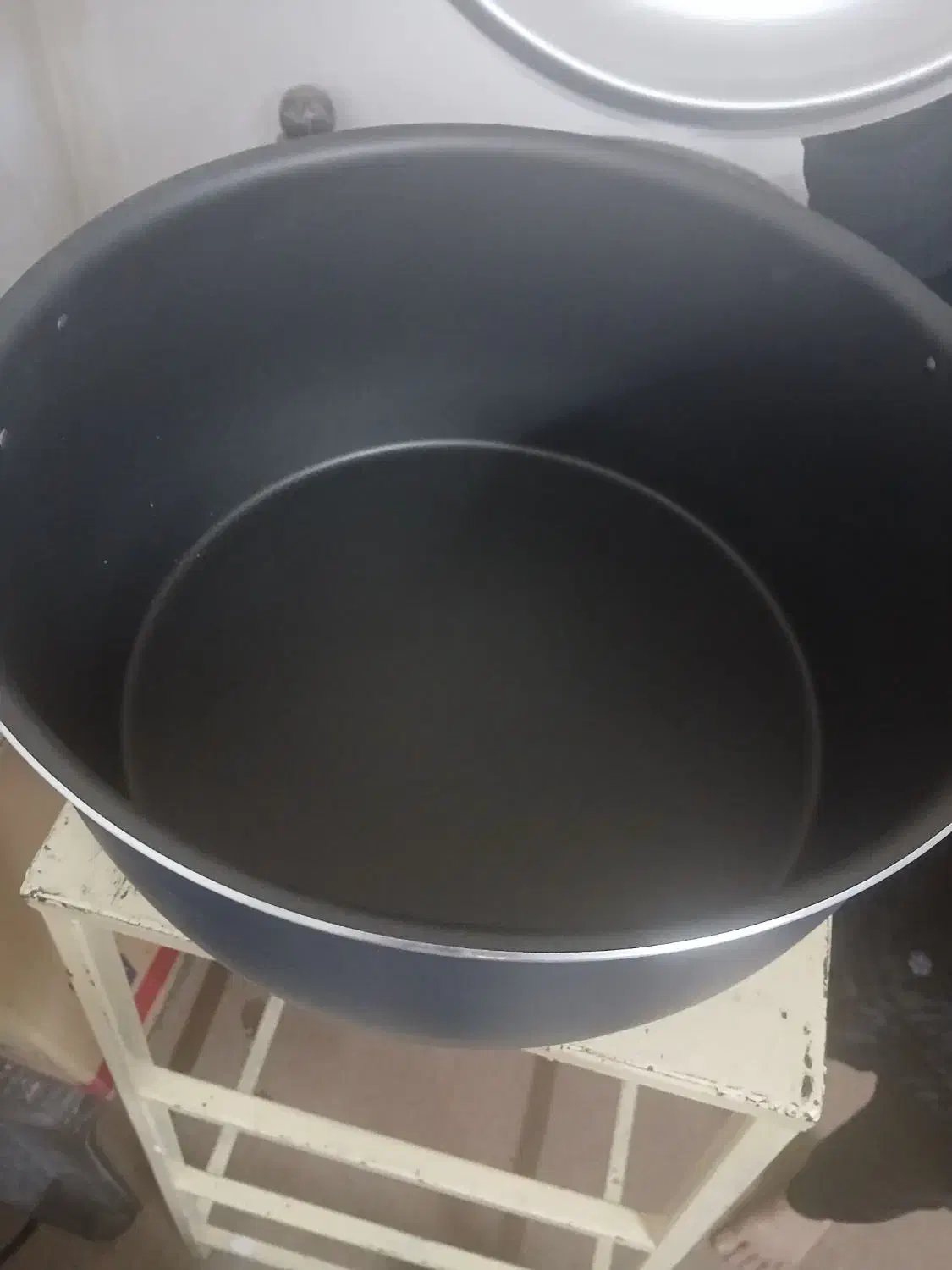 قابلمه بشقاب میوه خوری شکلات خوری پتو تشک|ظروف سرو و پذیرایی|شیراز, شاه قلی بیگی|دیوار