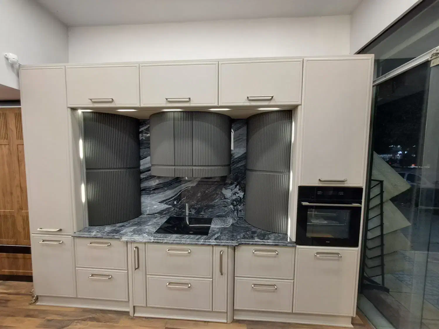 فروش دکور نمایشگاه|فروشگاه و مغازه|آمل, |دیوار