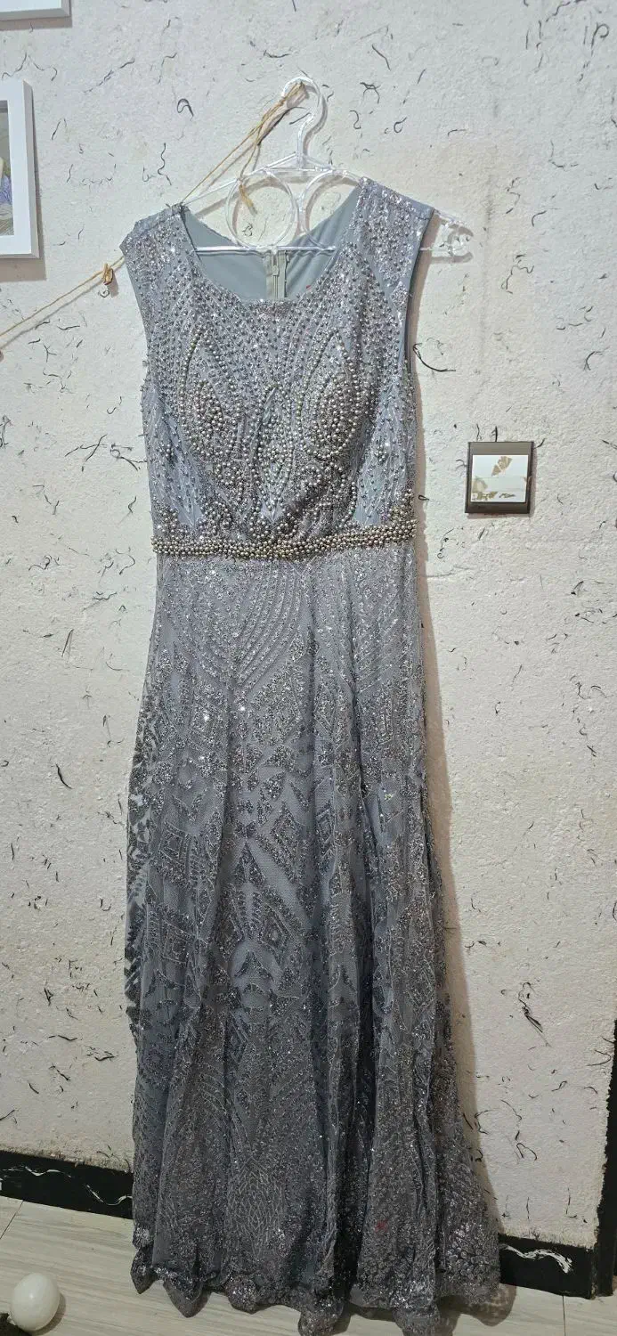 لباس مجلسی مرواریدی|لباس|رشت, رشتیان|دیوار