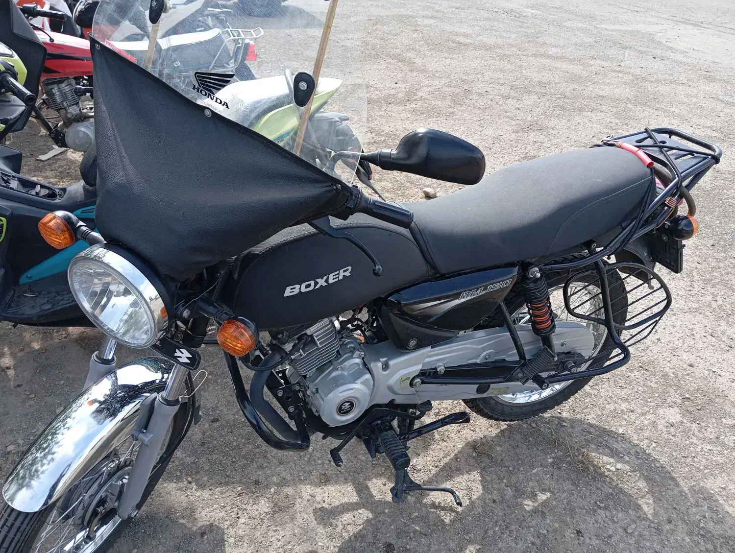 موتور باکسر مدل ۹۸ تمیز|موتورسیکلت|تهران, خزانه|دیوار