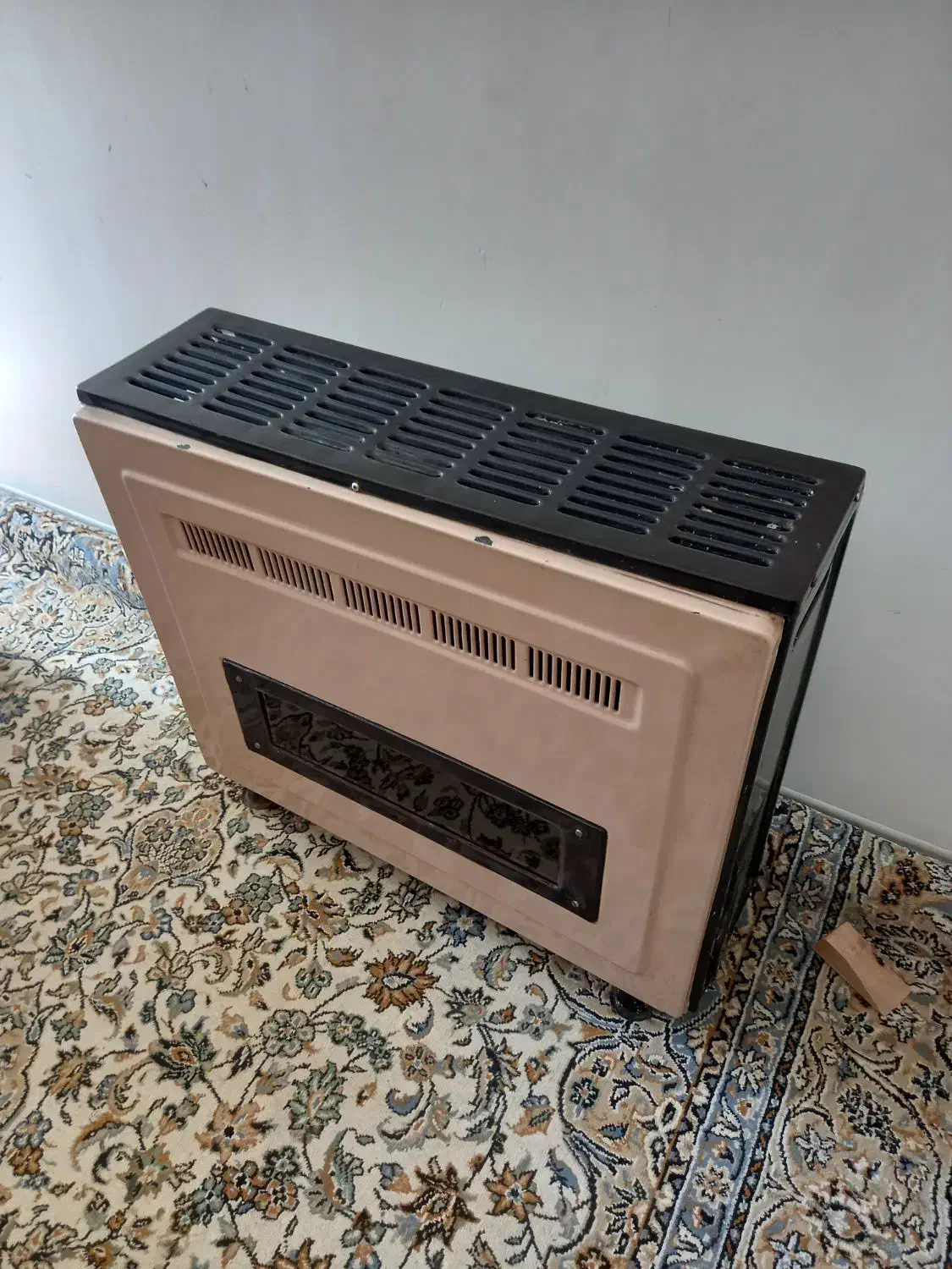 بخاری مهیا بسیار تمیز|بخاری، هیتر، شومینه|مشهد, آزادشهر|دیوار