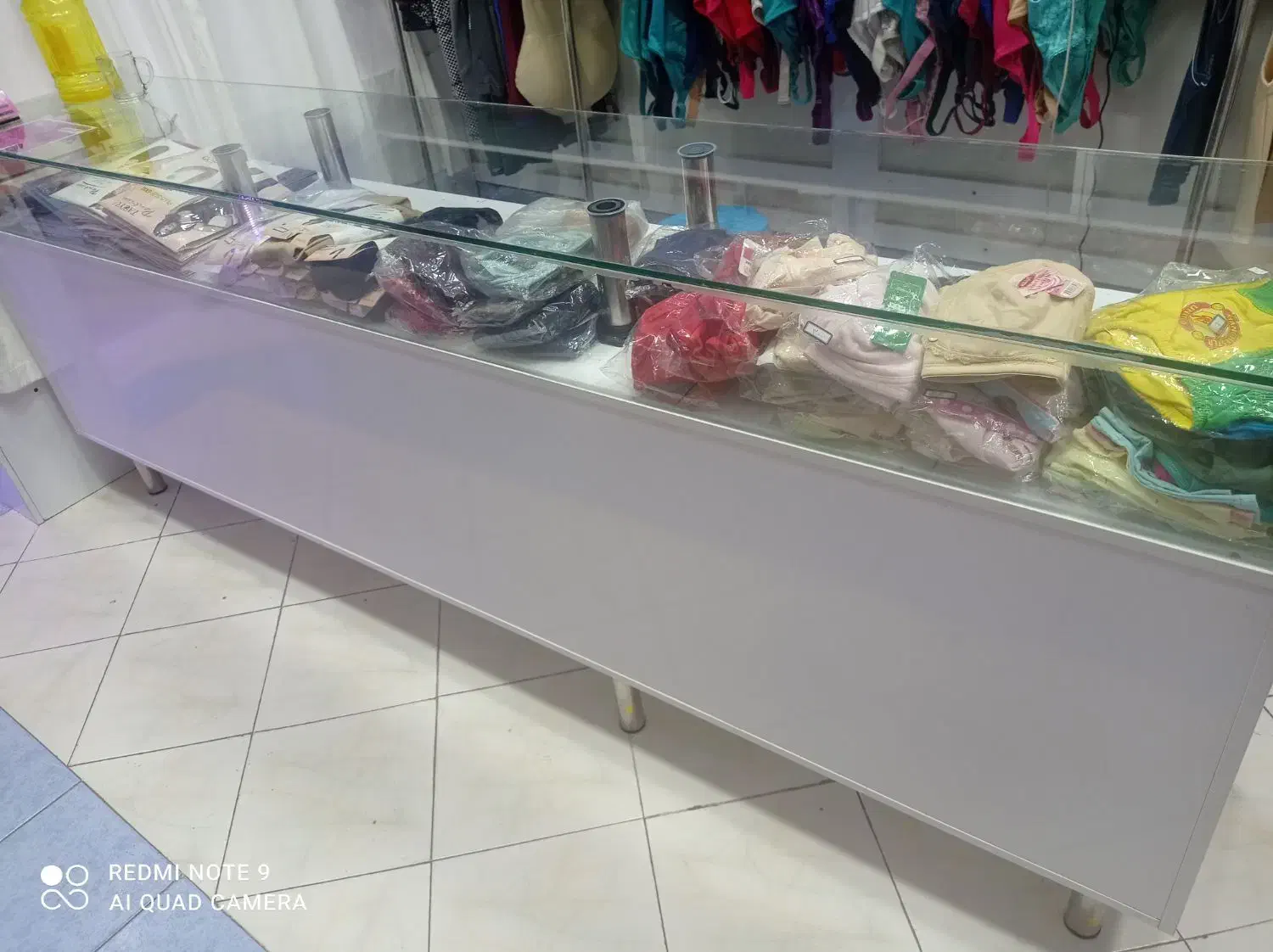 میز|میز تحریر و کامپیوتر|برازجان, |دیوار