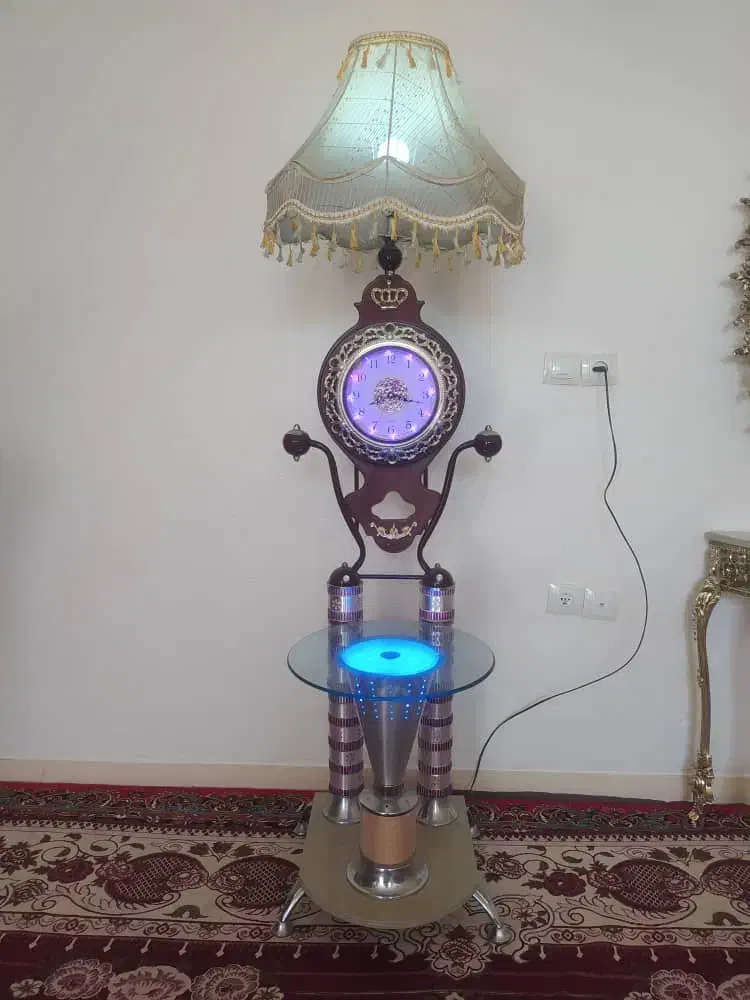 آباژور ساعت دار|چراغ خواب و آباژور|شاهینشهر, شهرک گلدیس|دیوار