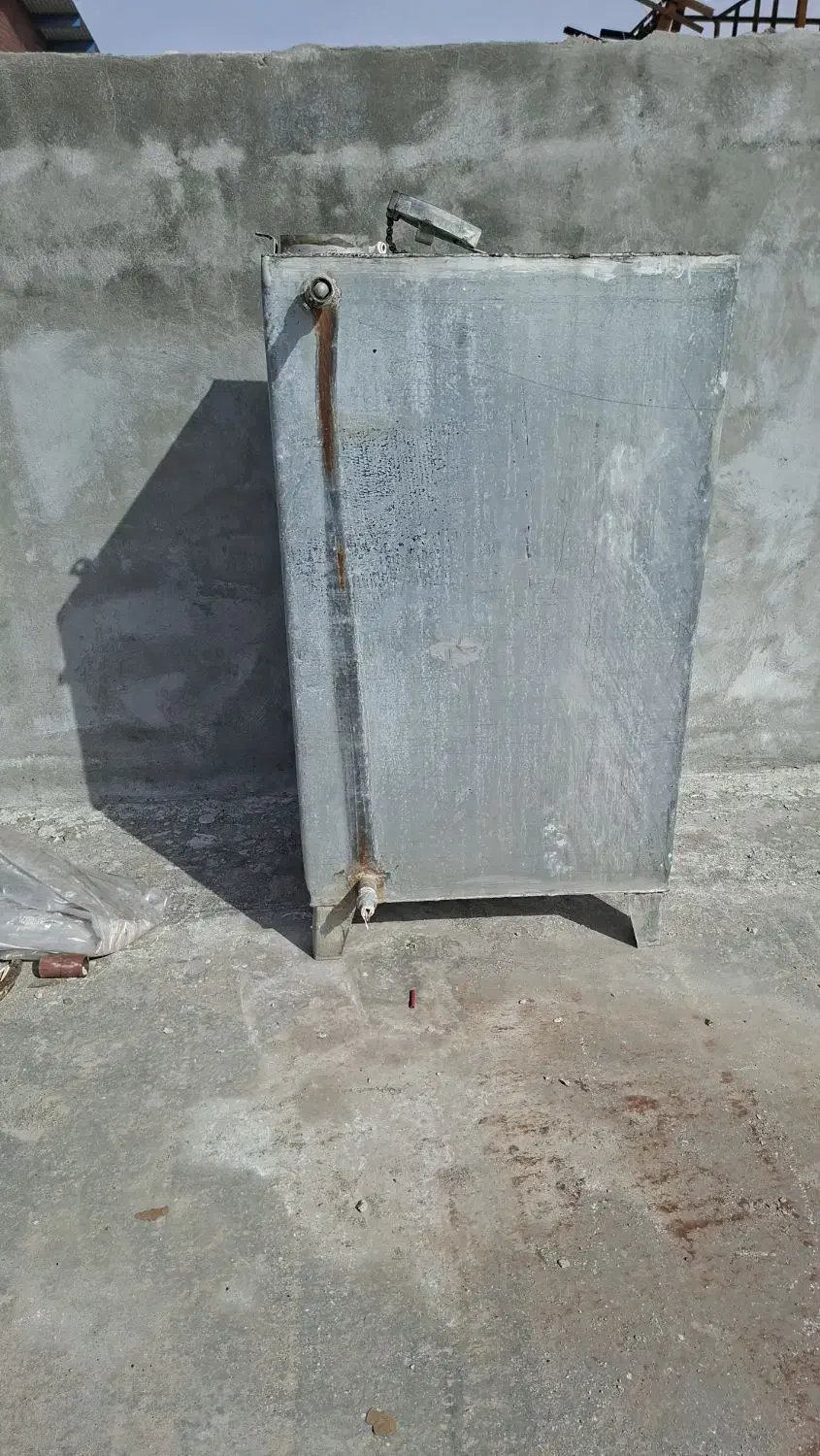 تانکر گالوانیزه  ۱۰۰۰ لیتری|مصالح و تجهیزات ساختمان|گلبهار, شهر جدید گلبهار|دیوار