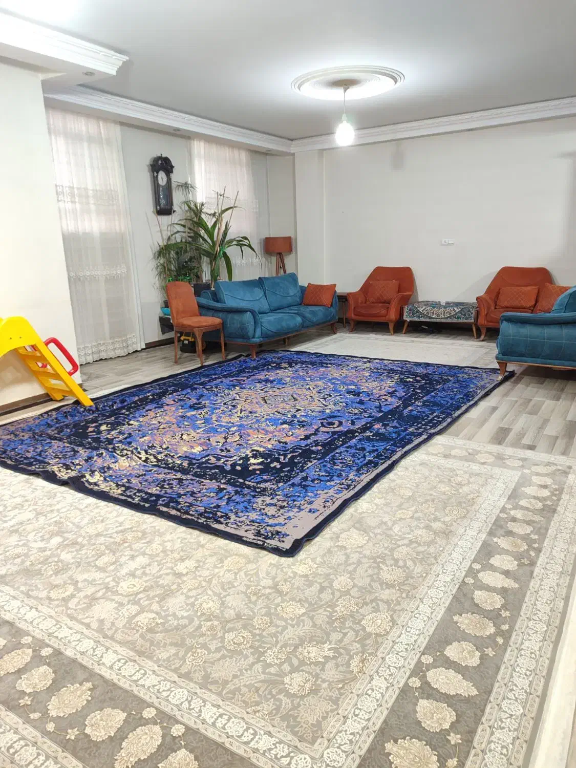 فدک/110 متر/2خواب/تک واحدی/مجتمع کلا 3 واحد|فروش آپارتمان|شاهین‌شهر, فدک|دیوار