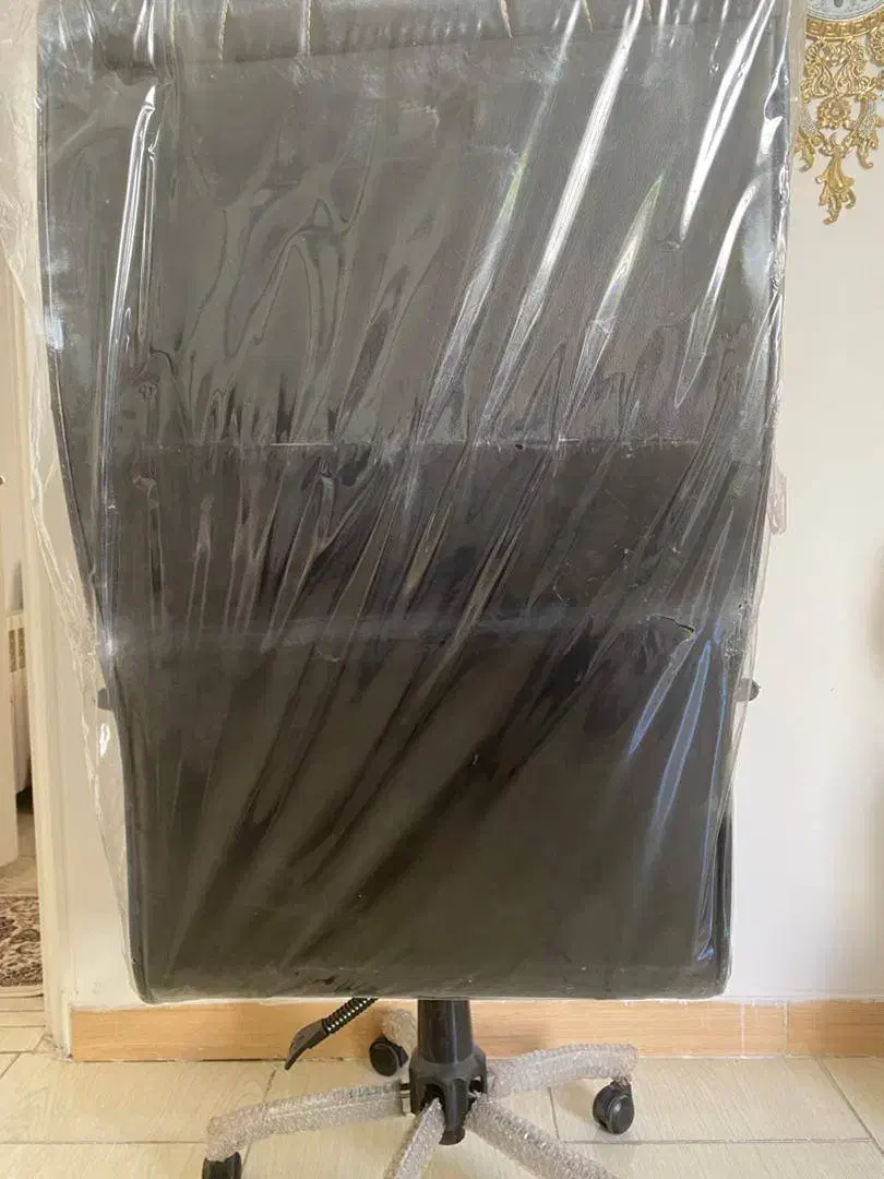 صندلی چرخدار|صندلی و نیمکت|شهریار, شهرک وائین|دیوار