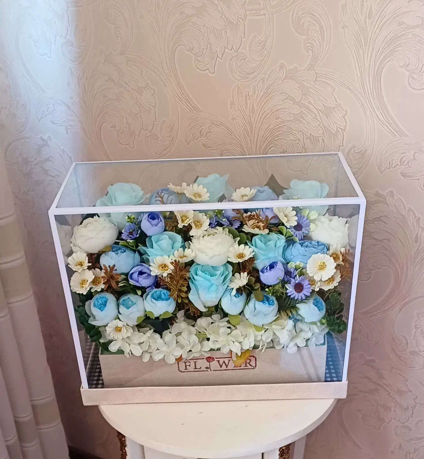 انواع باکس گل مصنوعی با قیمت اقتصادی|گل مصنوعی|شیراز, معالیآباد|دیوار