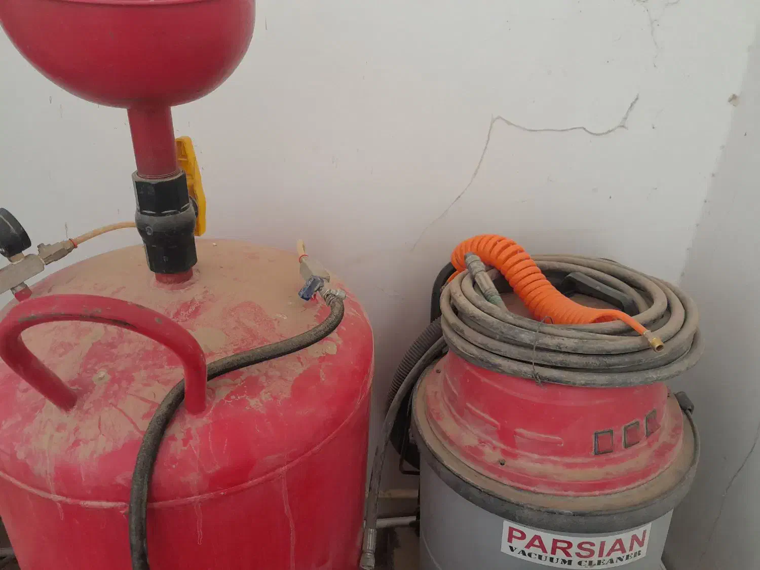 لوازم کارواش|ماشینآلات صنعتی|جزنیک, |دیوار