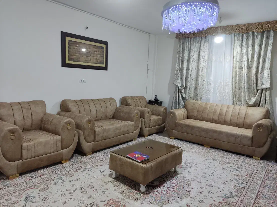 لوستر سایز بزرگ|لوستر و چراغ آویز|اهواز, زیتون کارمندی|دیوار