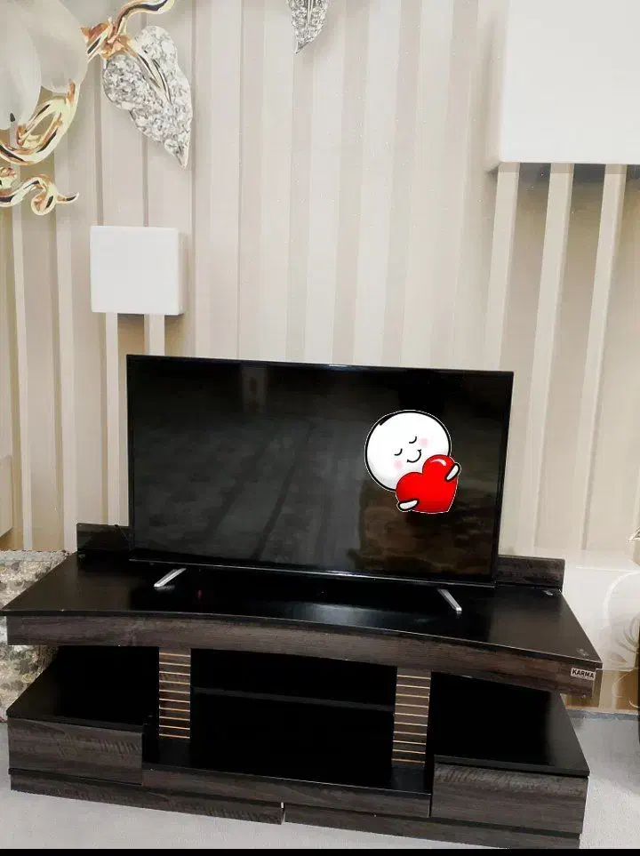 میز تلویزیون سالم|میز تلویزیون|کبودرآهنگ, |دیوار