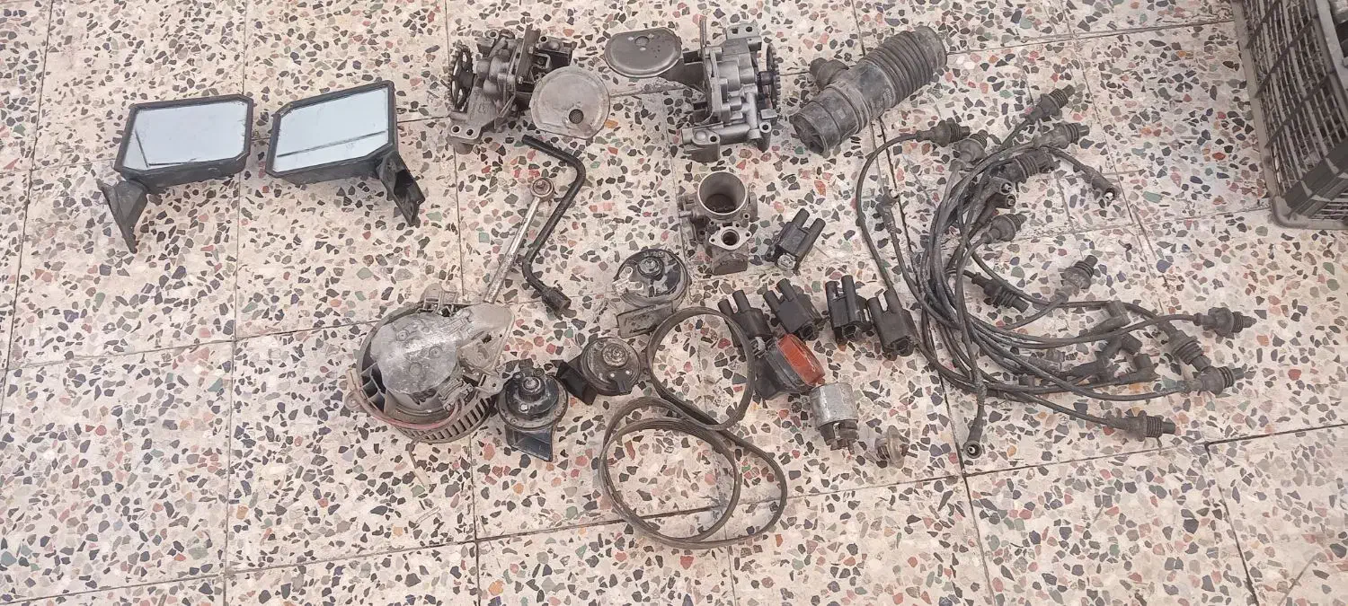 تعدادی وسیله پژو۴۰۵واسه فروش|قطعات یدکی و لوازم جانبی|اهواز, حصیرآباد|دیوار