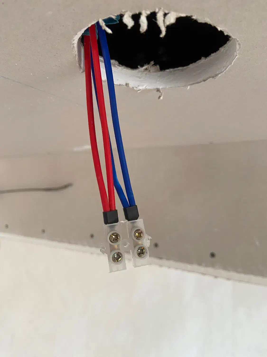 برقکاری ساختمان|خدمات پیشه و مهارت|اردبیل, |دیوار