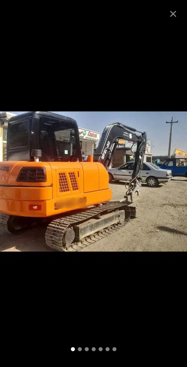 اجاره مینی بیل زنجیری همراه باپاکت وپیکور|ماشینآلات صنعتی|یاسوج, |دیوار