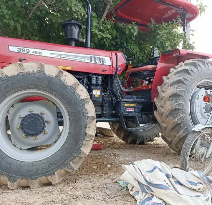 تراکتور شش سیلندر 399|خودرو سنگین|فسارود, |دیوار