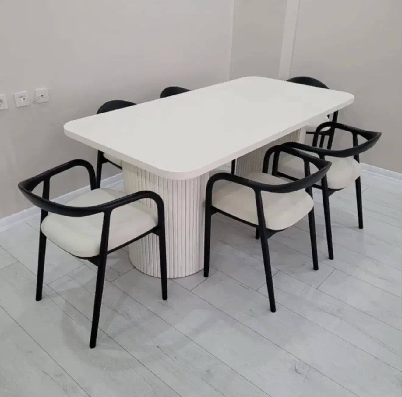 ست مبل مینیمال لوکس ترند جهان|مبلمان خانگی و میز عسلی|مشهد, نیروی هوایی|دیوار