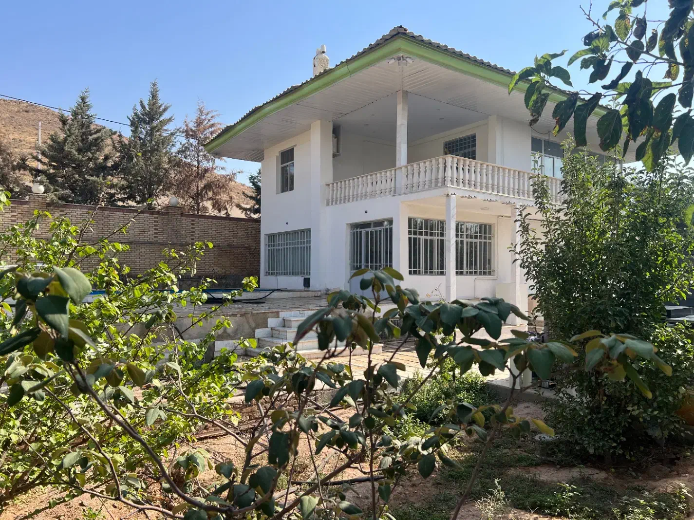 فروش ویلا و باغچه|فروش خانه و ویلا|سرخه حصار, |دیوار