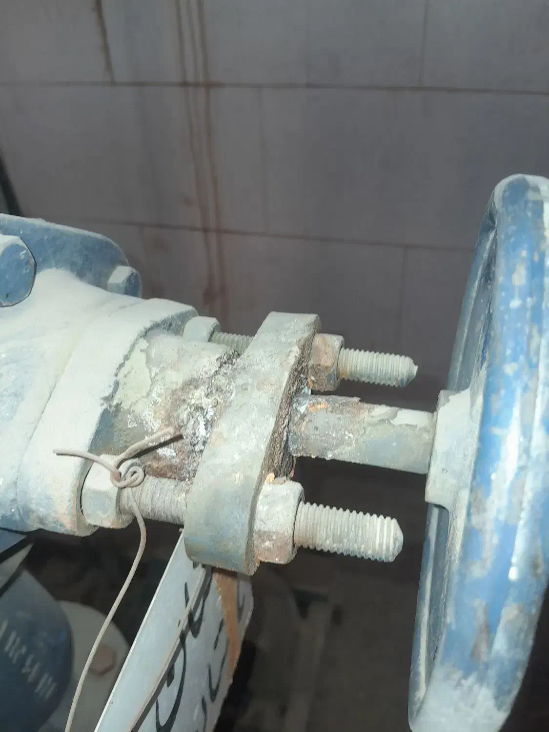 تعمیرات  موتورخانه  پکیج دیواری .زمینی پمپ آبگرمکن|خدمات پیشه و مهارت|شاهین‌شهر, عطار|دیوار