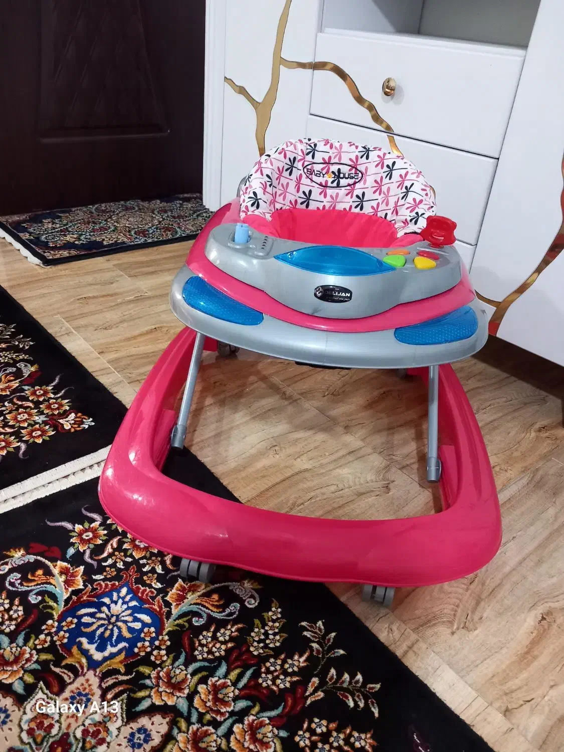 روروئک درحدنونو موزیکال سالم ۵۰۰|کالسکه و لوازم جانبی|رباطکریم, نصیرشهر|دیوار