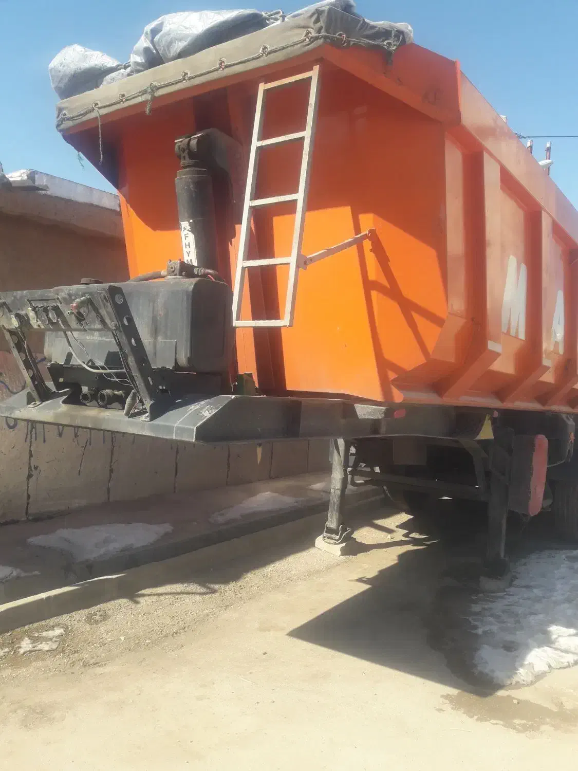 کمپرس سه محور شرکتی مدل۹۳|خودرو سنگین|قیدار, |دیوار