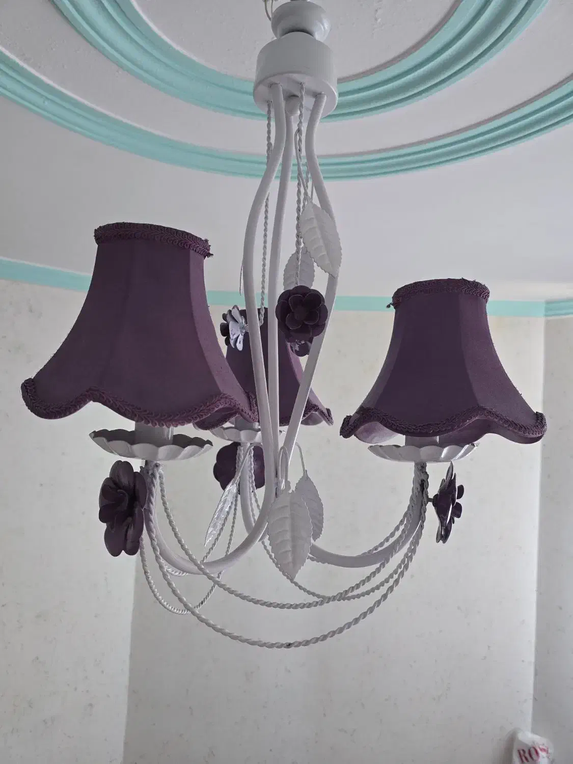 یک عدد لوستر و دوعدد اباژور ست|لوستر و چراغ آویز|سمنان, |دیوار