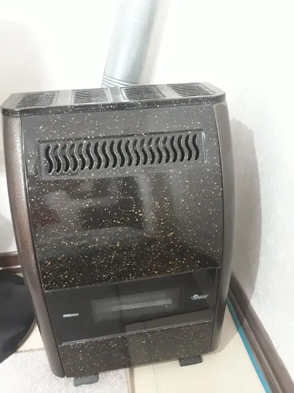 بخاری ایران شرق مدل آذین 75.شیک و تمیز|بخاری، هیتر، شومینه|کاشان, الغدیر|دیوار