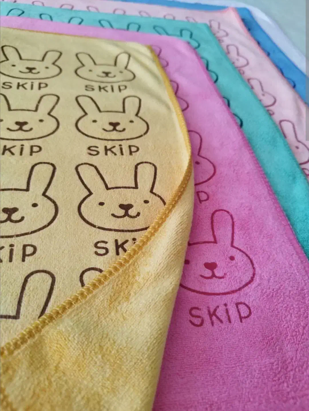 دستمال خرگوشی|سفره، حوله، دستمال آشپزخانه|فردیس, منظریه|دیوار