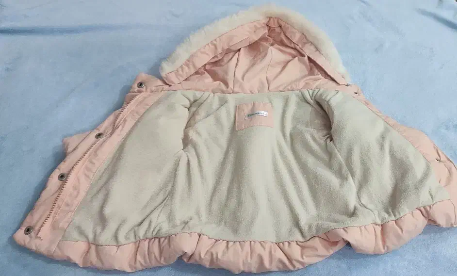 کاپشن دخترانه|کفش و لباس بچه|ری, شهید غیوری (ابن باویه)|دیوار