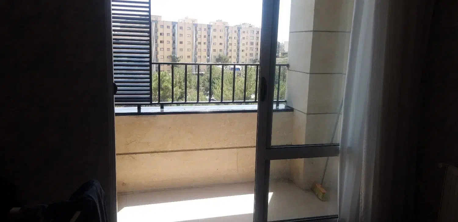 آپارتمان ۱۷۵ متری ۳ بر نور جنب مترو علیخانی|فروش آپارتمان|اصفهان, ملکشهر|دیوار