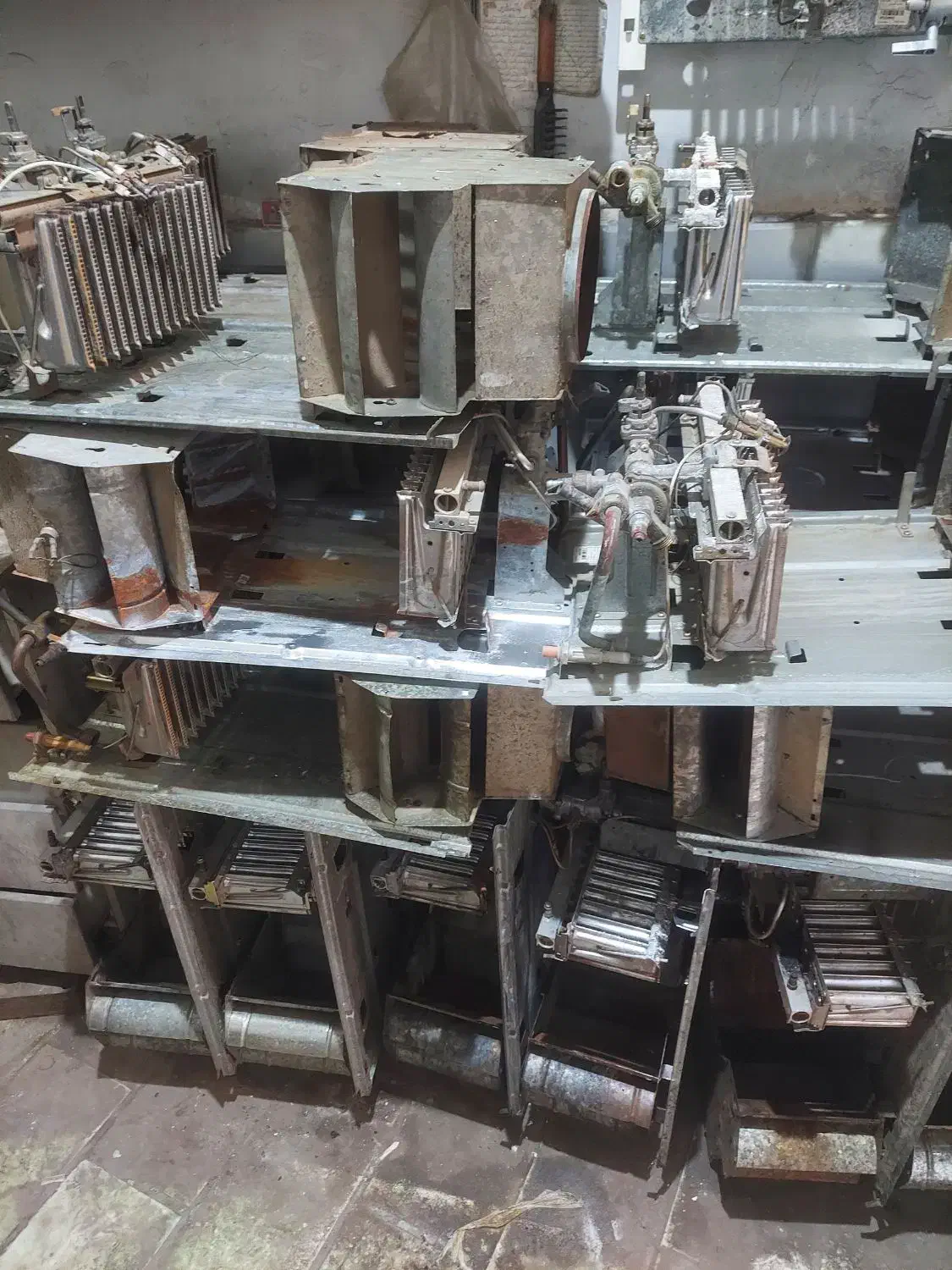 اسکلت آبگرمکن بوتان B3115|آبگرمکن، پکیج، شوفاژ|تهران, مولوی|دیوار