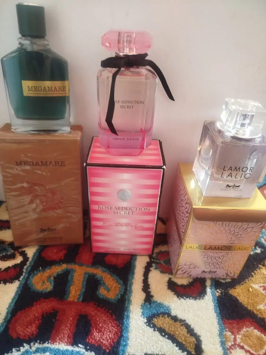 تعدادی ادکلن کوچک ۶۰۰وبزرگ ۱۵۰۰ با ماندگاری بالا|آرایشی، بهداشتی، درمانی|خرمآباد, |دیوار