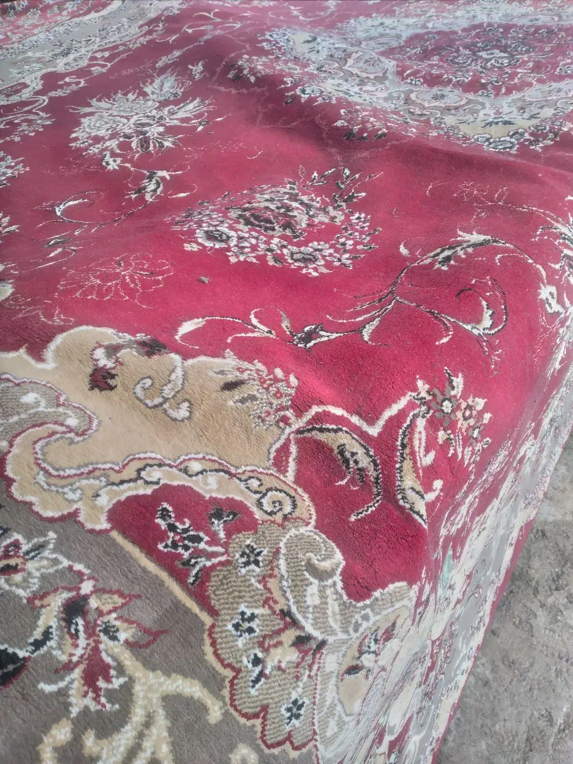 فرش|فرش|رشت, یخسازی|دیوار