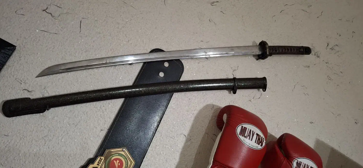 شمشیر سامورایی کاتانا|کلکسیون اشیاء عتیقه|کرج, پیشاهنگی|دیوار