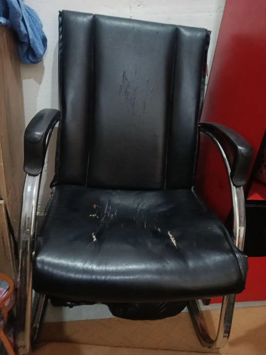 صندلی|مبلمان اداری|باوی, |دیوار