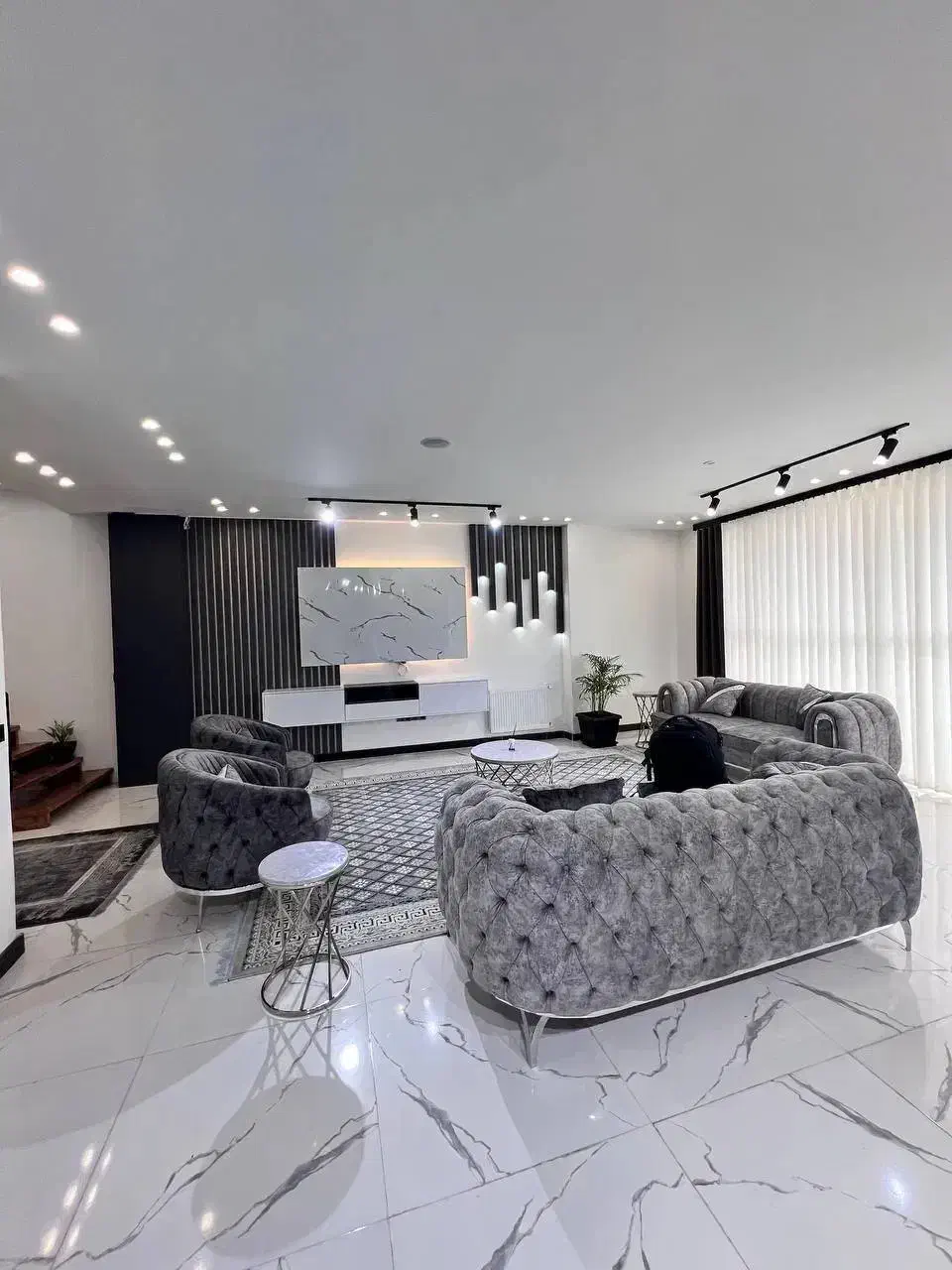 108 متر رباط سوم / خوش نقشه / کلید نخورده|فروش آپارتمان|اصفهان, مهدی آباد|دیوار