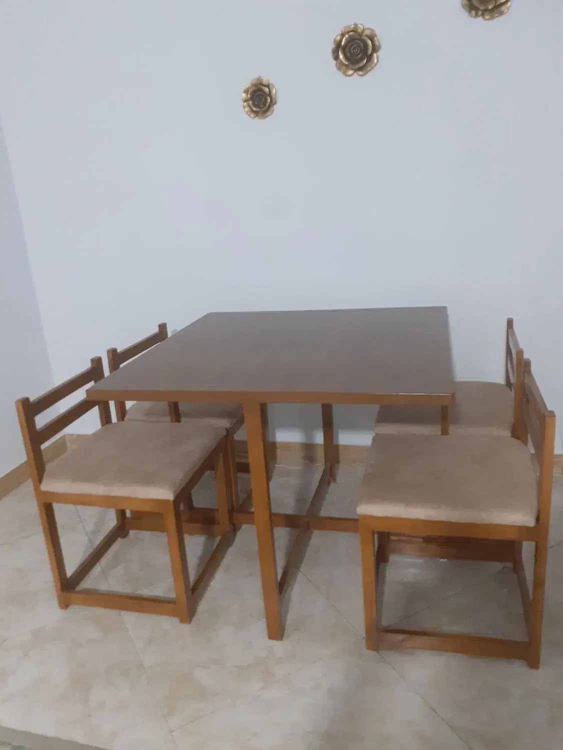 میز غذا خوری|میز و صندلی غذاخوری|باقرشهر, |دیوار