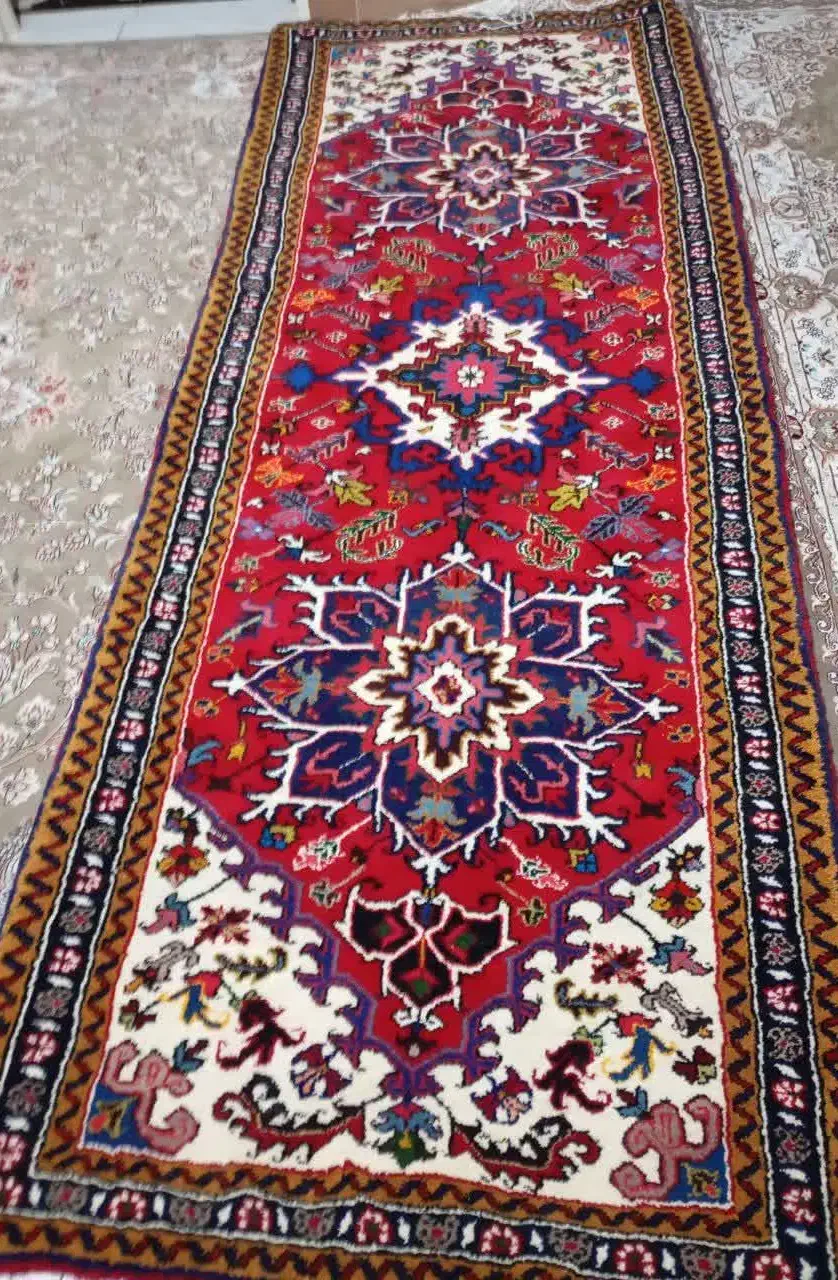 فرش کناره درشهرری جاده نظامی|فرش|ری, شهرک نظامی|دیوار